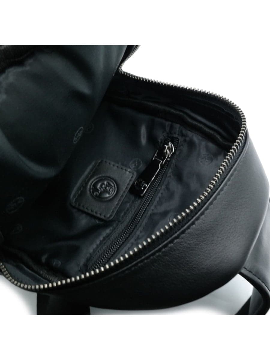Чоловіча шкіряна сумка-слінг H.T. Leather з клапаном і двома кишенями 7936-214