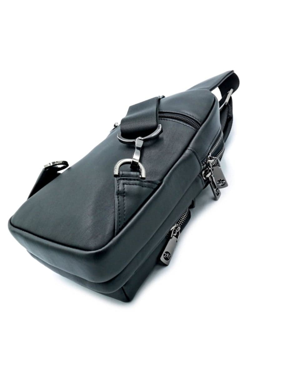 Чоловіча шкіряна сумка-слінг H.T. Leather з клапаном і двома кишенями 7936-214