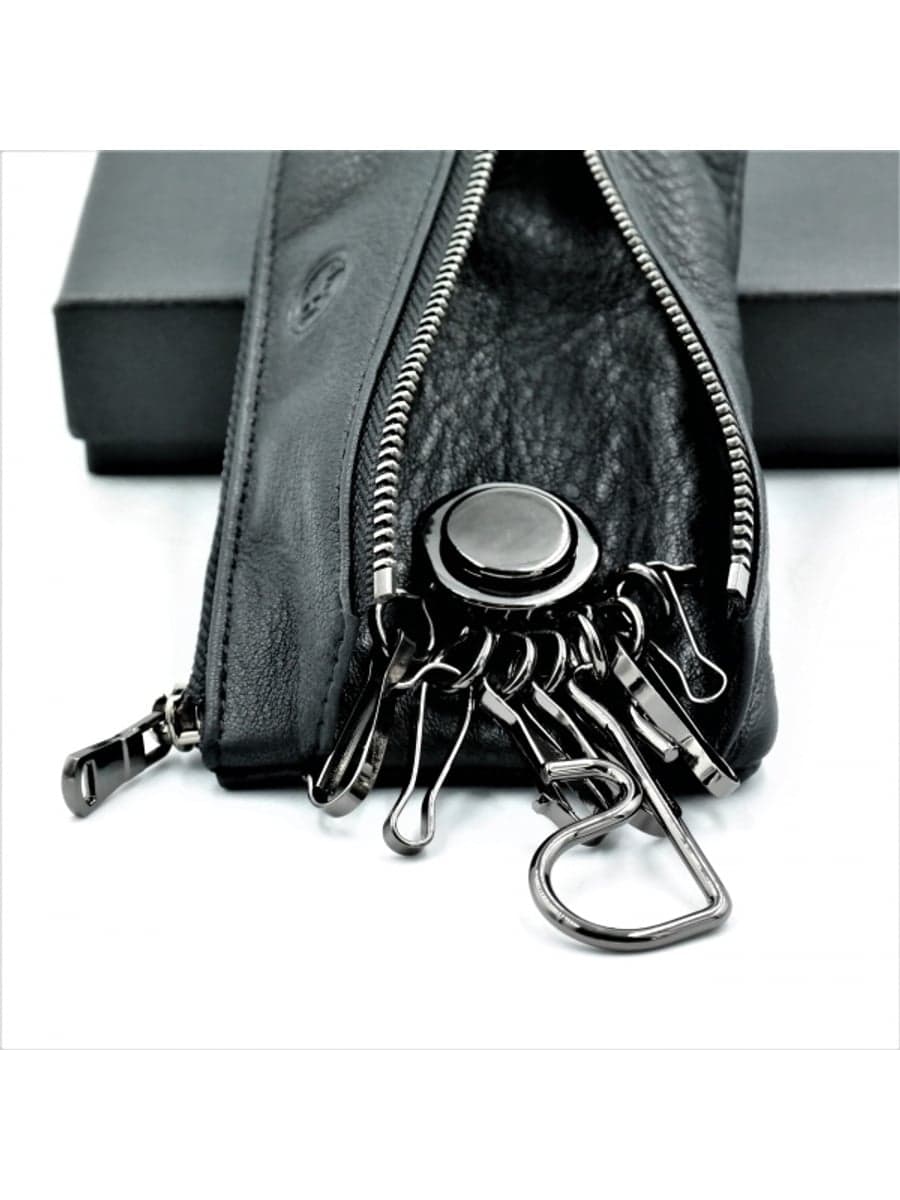Шкіряна ключниця H.T. Leather з карабіном для ключів і кишенею на блискавці, чорна 169-2